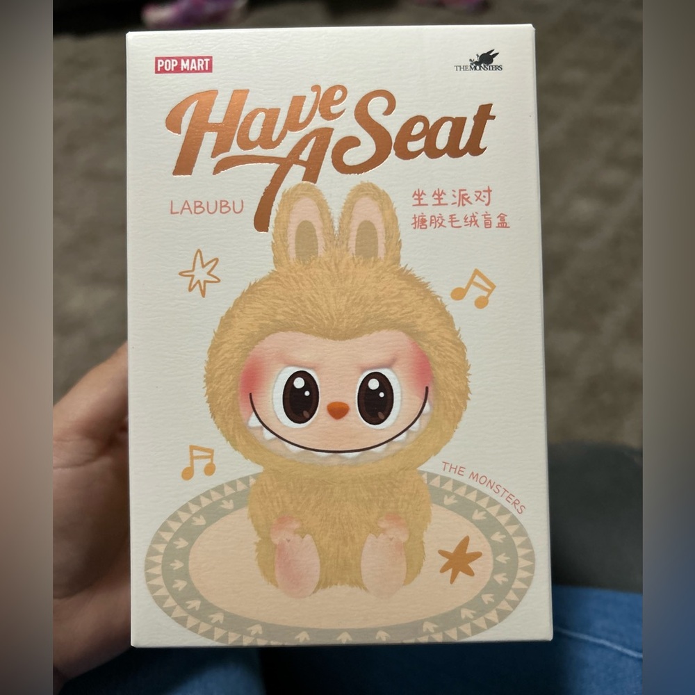 Pop Mart Labubu 'Have A Seat' Ququ